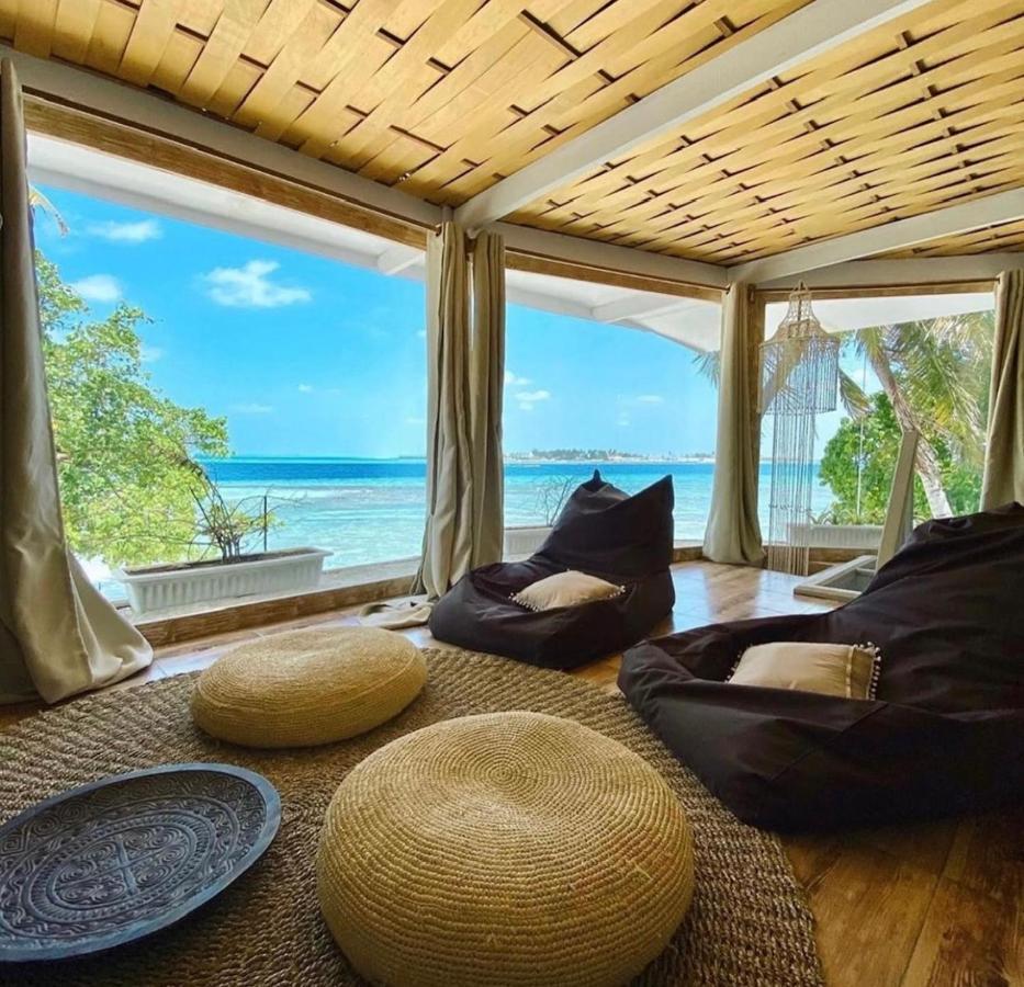 Samura Maldives Guest House Thulusdhoo Exteriör bild