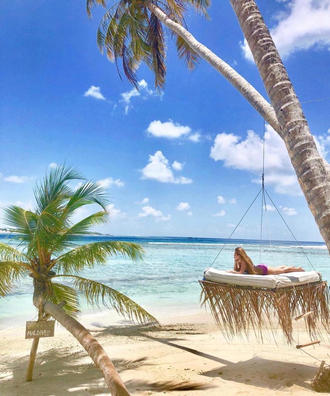 Samura Maldives Guest House Thulusdhoo Exteriör bild